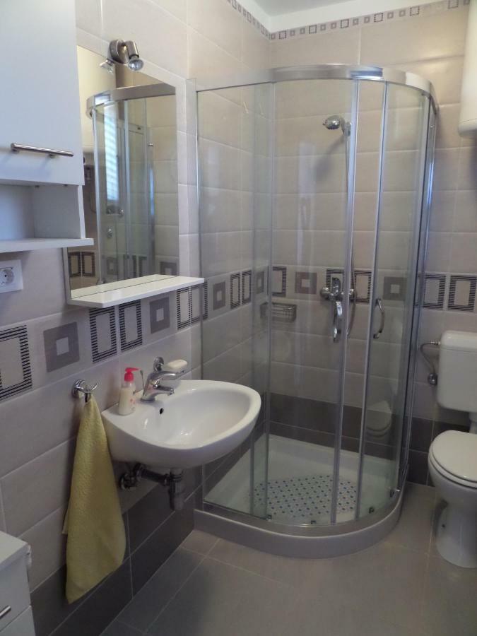 Apartmani Lili Mali Losinj Bagian luar foto