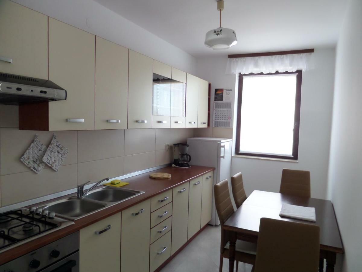 Apartmani Lili Mali Losinj Bagian luar foto